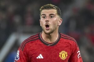 Mason Mount Injury Scare: Michael Carrick Urges Precaution After Pre-Season Draw With PSG