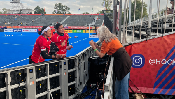A Poignant Moment: Late Goalkeeping Coach Simon Zijp’s Wife Meets Savita Punia and Bichu Devi Ahead of Australia Match